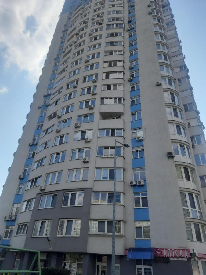 Видовые Апартаменты เคียฟ ภายนอก รูปภาพ
